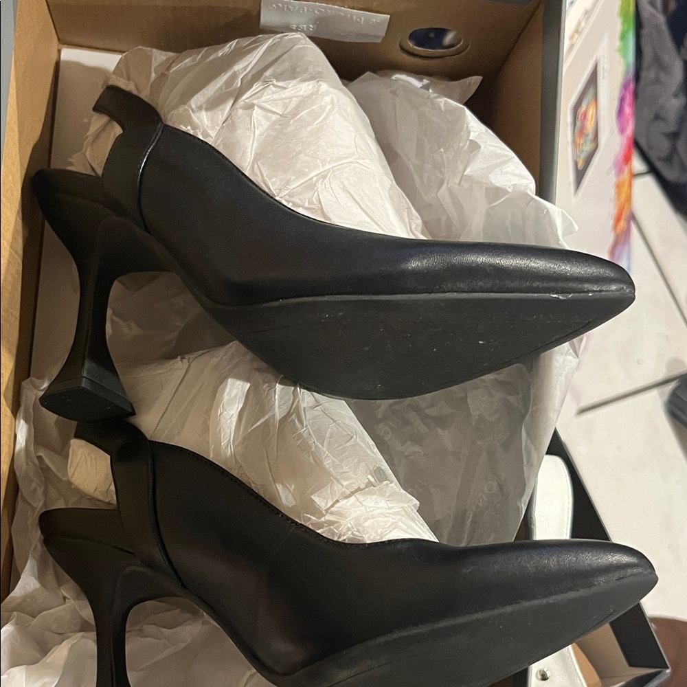 Vionic Black Sling‑Back Pointed Toe Pump - image 8